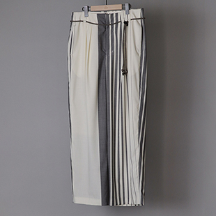 [エトセンス]Irregular stripe slacks(パンツ)