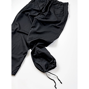 [ウェルダー]Wide Silhouette Easy Trousers(パンツ)